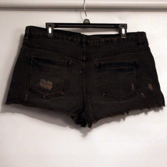 high waisted Free People shorts - Picture 2 of 2